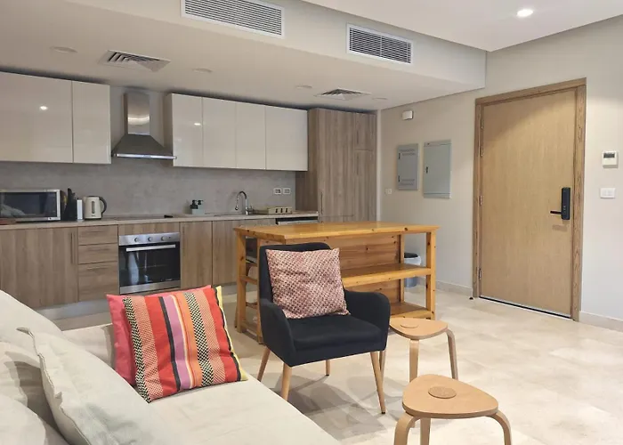 Mangroovy- 1br Imposing, Relaxing & Sea View Apartment *
